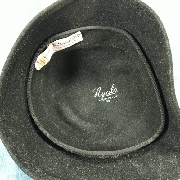 1940s Black Wool Flecked Cloche Hat by The Dayton Company - Picture 6 of 7